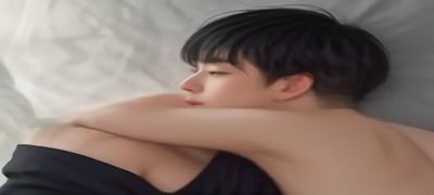 gay片版权风险提示文章配图，法律文书与数字界面叠加